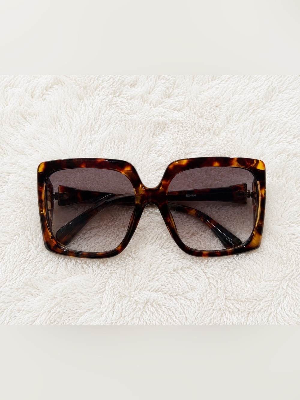 Modern Gradient Butterfly Sunglasses (Tortoise Shell)